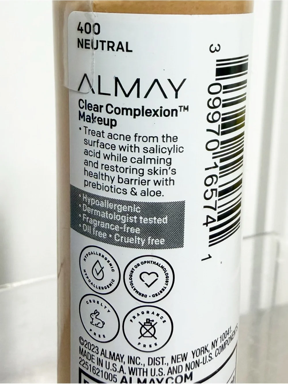 ALMAY Clear Complexion Foundation with Salicylic Acid, 400 NEUTRAL ~ Full Size